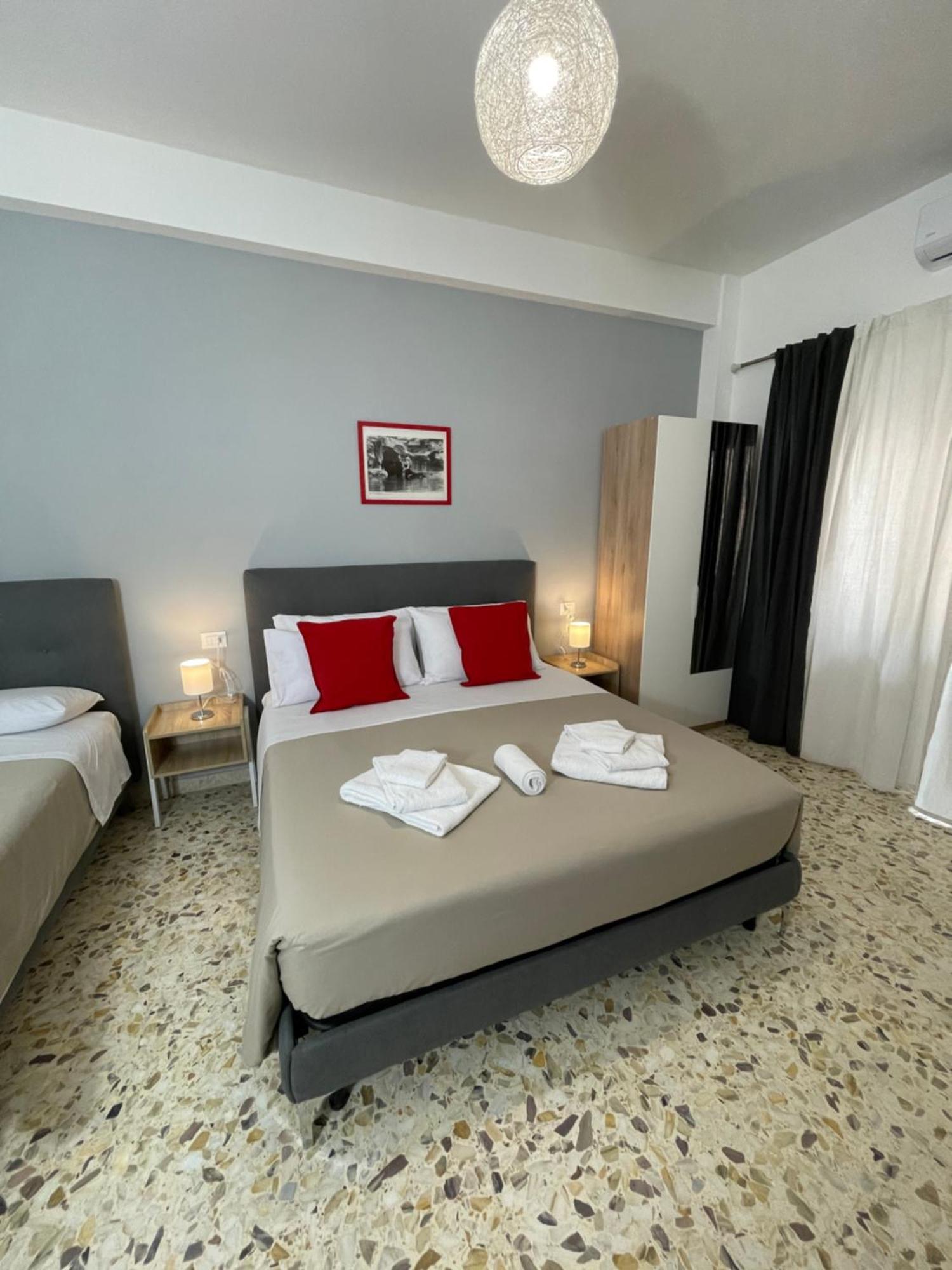 Trastevere Station Sweet Rest Рим Екстер'єр фото